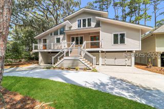 72 Lawton Rd, Hilton Head Island, SC 29928