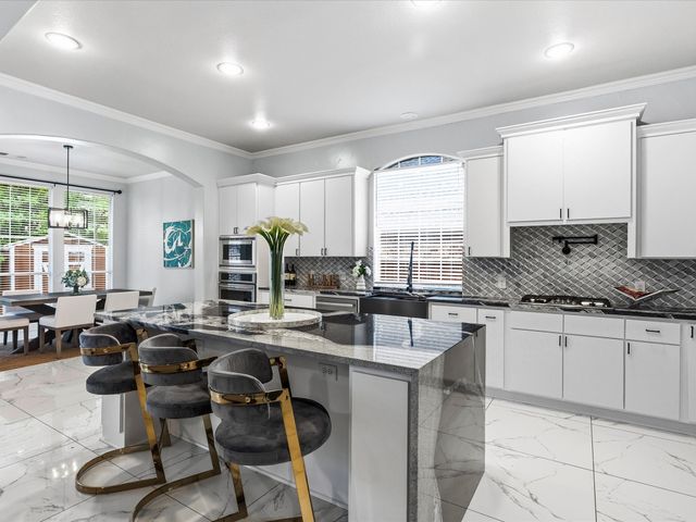 4332 Milsop Drive, Carrollton, TX 75010