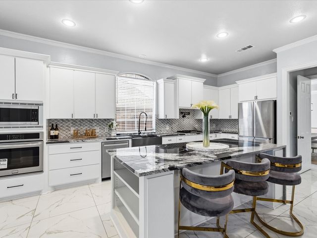 4332 Milsop Drive, Carrollton, TX 75010