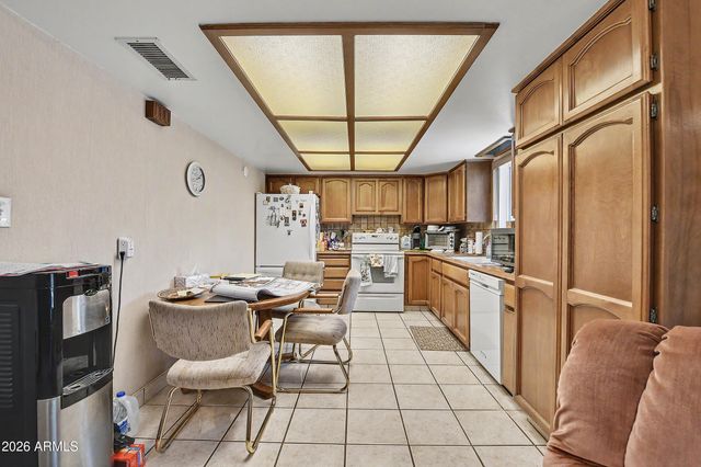 2210 N 74TH Street, Scottsdale, AZ 85257