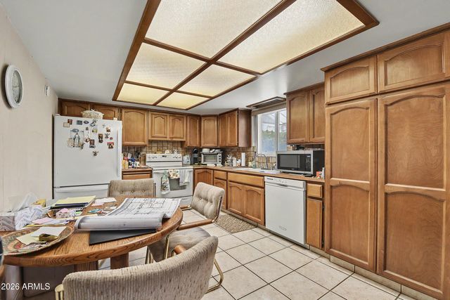 2210 N 74TH Street, Scottsdale, AZ 85257