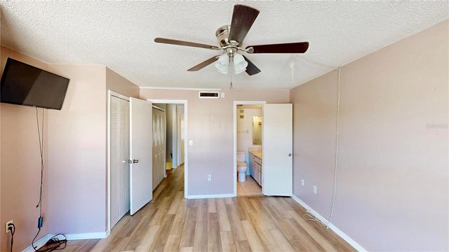 404 E ORLANDO AVENUE 8B, Ocoee, FL 34761