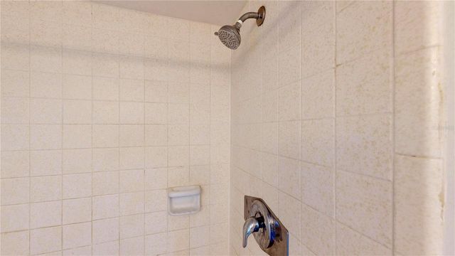 404 E ORLANDO AVENUE 8B, Ocoee, FL 34761