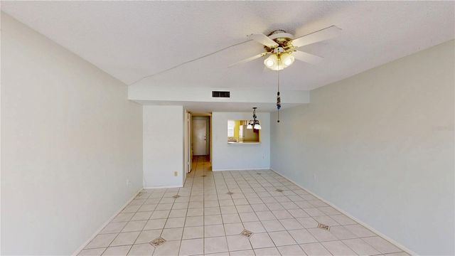 404 E ORLANDO AVENUE 8B, Ocoee, FL 34761