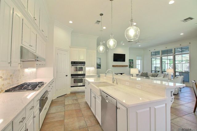 413 Longmeadow Dr, Baton Rouge, LA 70810