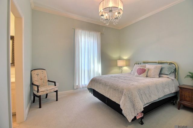 413 Longmeadow Dr, Baton Rouge, LA 70810