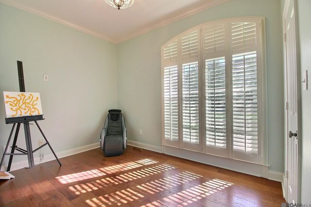 413 Longmeadow Dr, Baton Rouge, LA 70810