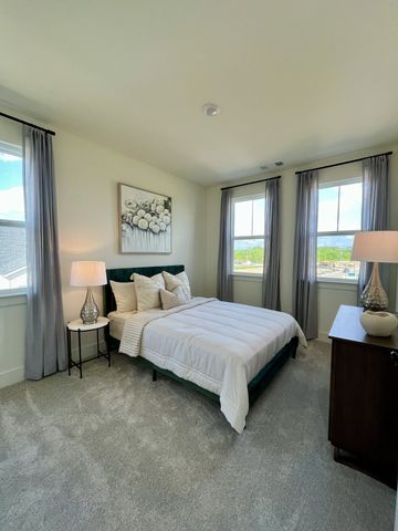 134 Valentine Aly, Nashville, TN 37218