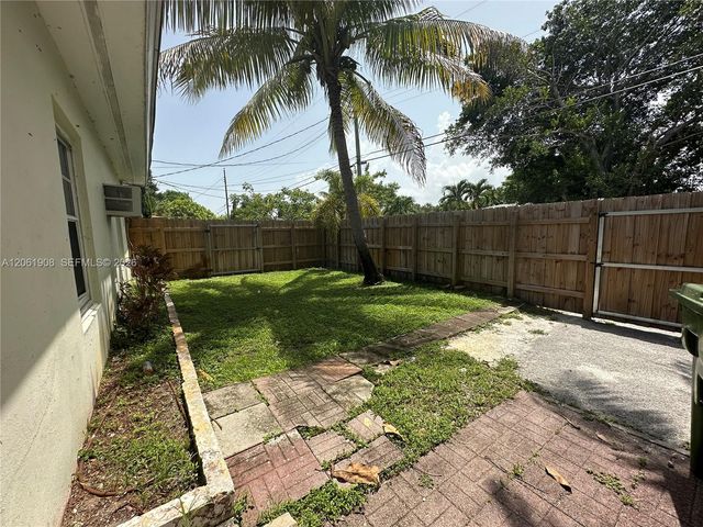 1140 NE 1st Avenue 1140, Fort Lauderdale, FL 33304