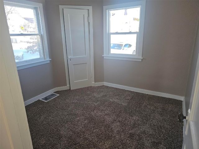 115 Dawley Street NE, Cedar Rapids, IA 52402