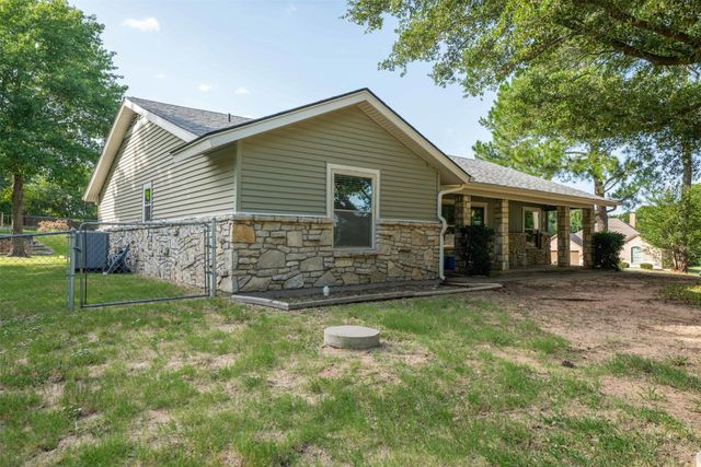 4110 Arrowhead Lane, Granbury, TX 76049