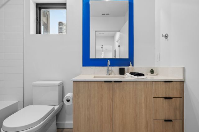 635 7th Ave S Apt 417, Nashville, TN 37203