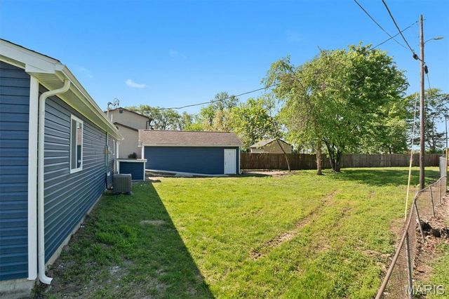 685 Sand Prairie Road, Granite City, IL 62040