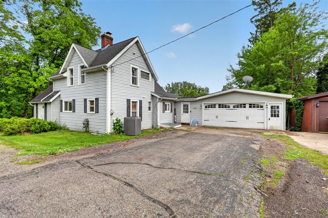 11690 E D Avenue, Richland, MI 49083