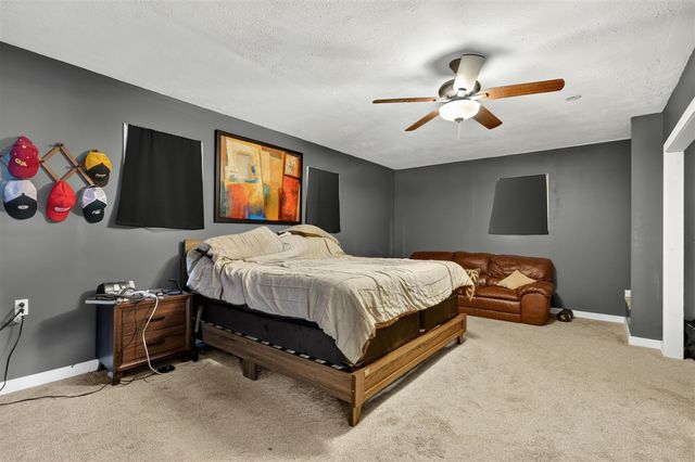 11690 E D Avenue, Richland, MI 49083
