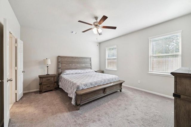 320 Emerald Thicket Lane, Houston, TX 77336