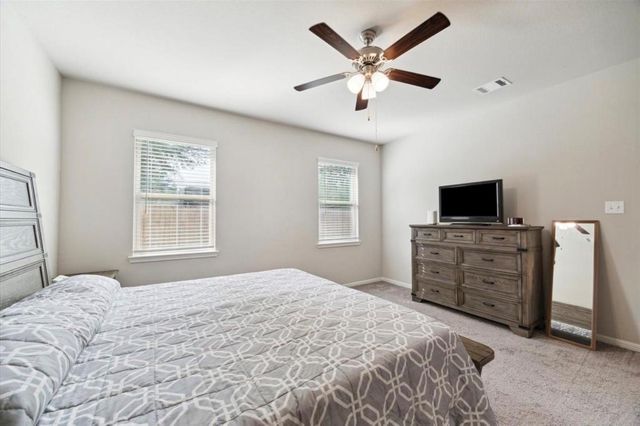 320 Emerald Thicket Lane, Houston, TX 77336