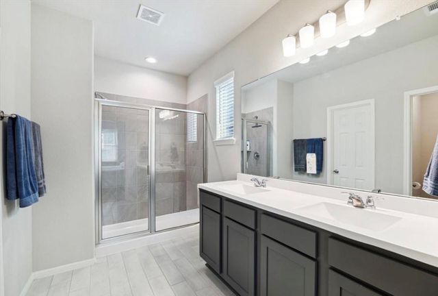 320 Emerald Thicket Lane, Houston, TX 77336