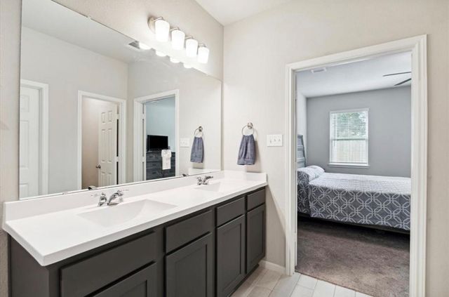 320 Emerald Thicket Lane, Houston, TX 77336