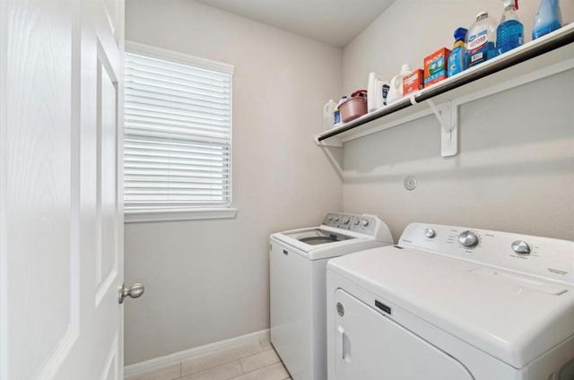 320 Emerald Thicket Lane, Houston, TX 77336