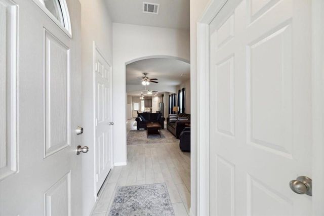 320 Emerald Thicket Lane, Houston, TX 77336