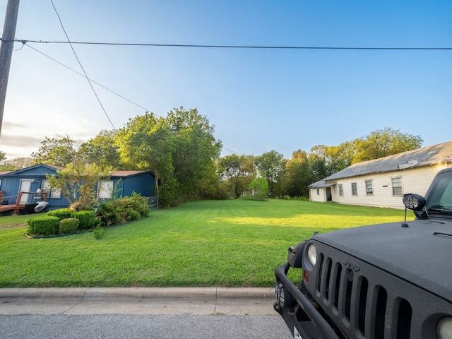 T A Carroll, Corsicana, TX 75110