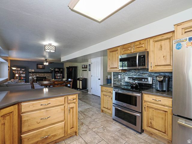 10146 S 2415 E, Sandy, UT 84092