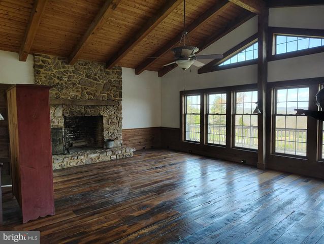 303 WILLEVA RD, Princeton, WV 24740