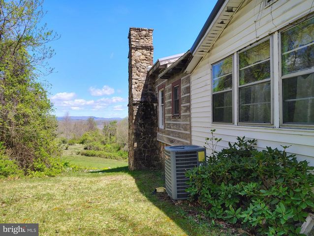 303 WILLEVA RD, Princeton, WV 24740