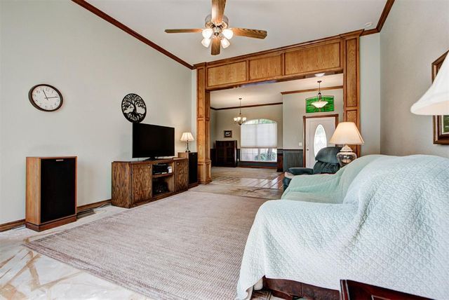 608 N Remington Way, Mustang, OK 73064