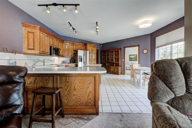 608 N Remington Way, Mustang, OK 73064