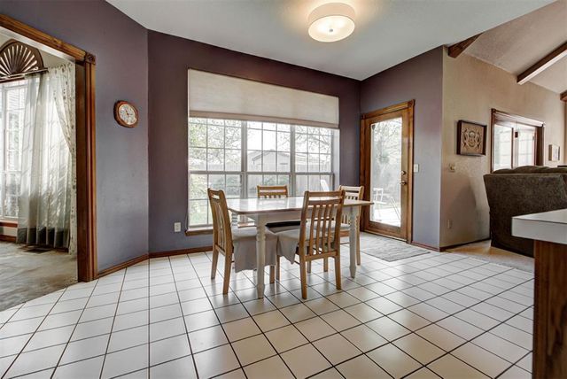 608 N Remington Way, Mustang, OK 73064