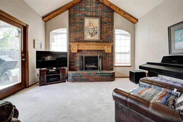 608 N Remington Way, Mustang, OK 73064