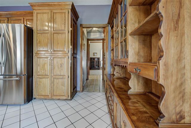 608 N Remington Way, Mustang, OK 73064