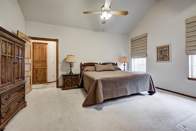 608 N Remington Way, Mustang, OK 73064