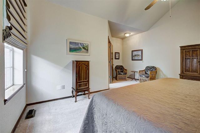 608 N Remington Way, Mustang, OK 73064