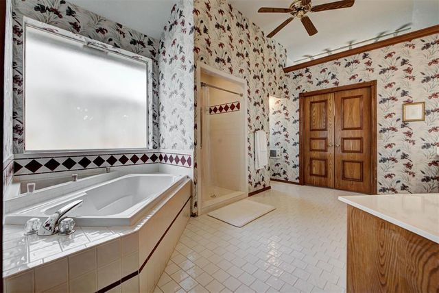 608 N Remington Way, Mustang, OK 73064