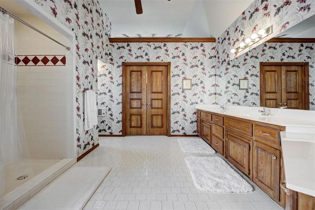 608 N Remington Way, Mustang, OK 73064