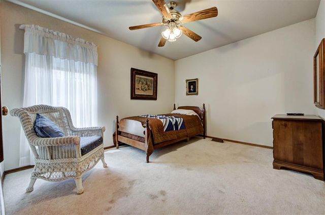 608 N Remington Way, Mustang, OK 73064