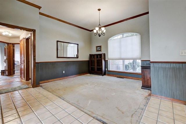 608 N Remington Way, Mustang, OK 73064