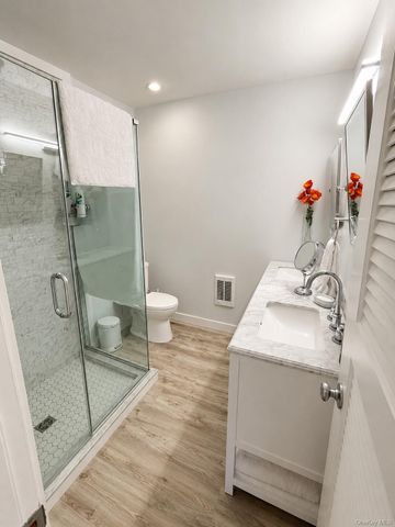 C-133 Harbor Walk 133, Fire Island Pines, NY 11782