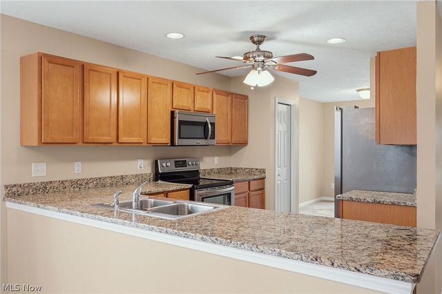 37470 Tail Feather Drive, North Ridgeville, OH 44039