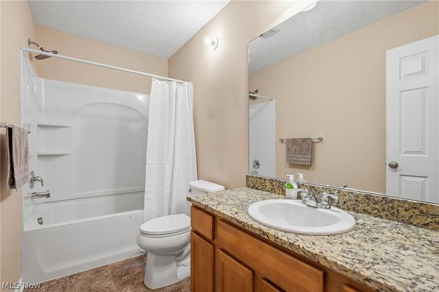 37470 Tail Feather Drive, North Ridgeville, OH 44039