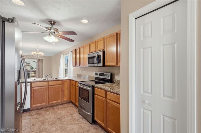 37470 Tail Feather Drive, North Ridgeville, OH 44039