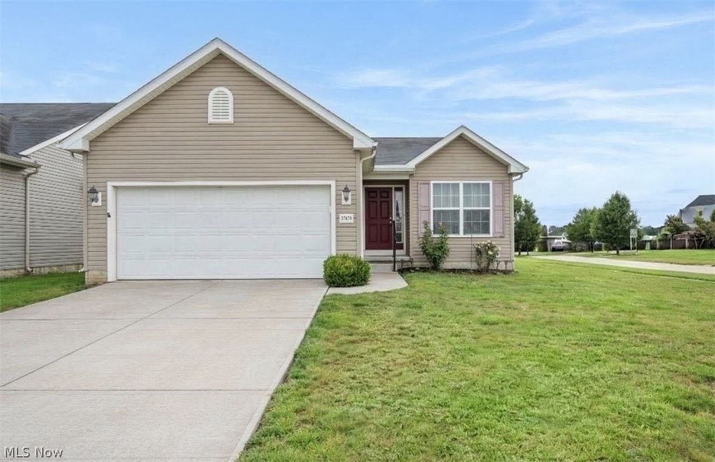 37470 Tail Feather Drive, North Ridgeville, OH 44039
