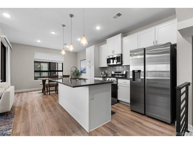 2014 S Holly St 4, Denver, CO 80222