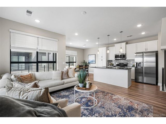 2014 S Holly St 4, Denver, CO 80222