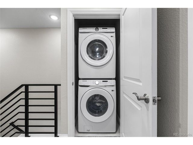 2014 S Holly St 4, Denver, CO 80222