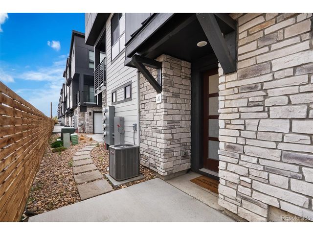 2014 S Holly St 4, Denver, CO 80222