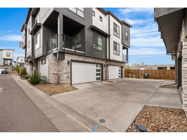 2014 S Holly St 4, Denver, CO 80222
